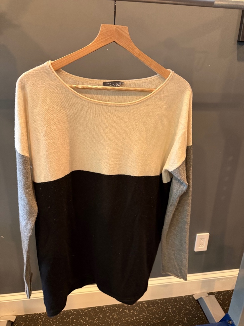 Vince Colorblock Oversized Sweater Cream Black Gray Size M